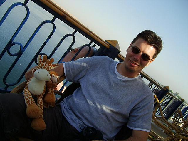 S6000173 800x600