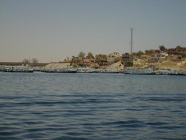 S6000209 800x600