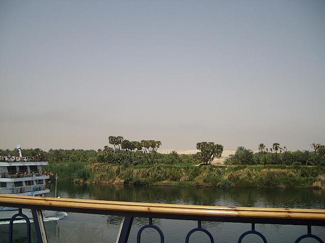S6000315 800x600