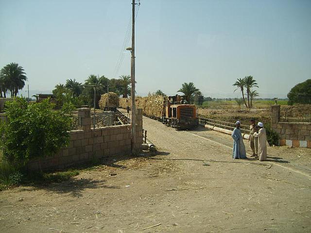 S6000663 800x600