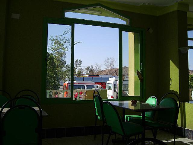 S6000683 800x600