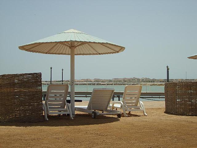 S6000749 800x600