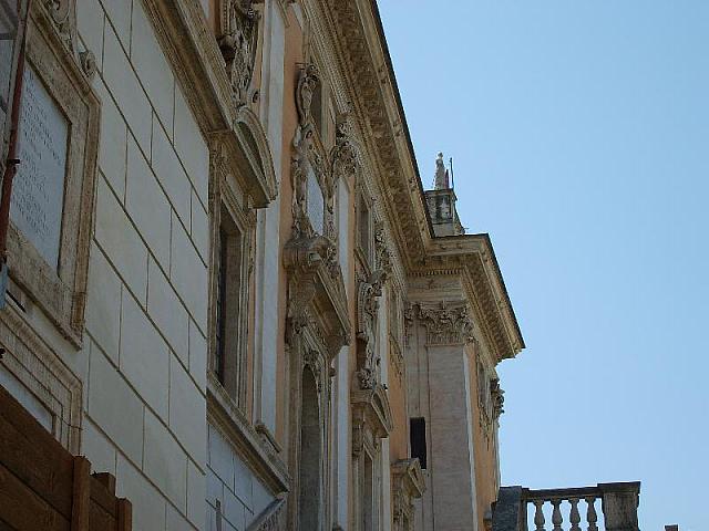 S6000162 800x600
