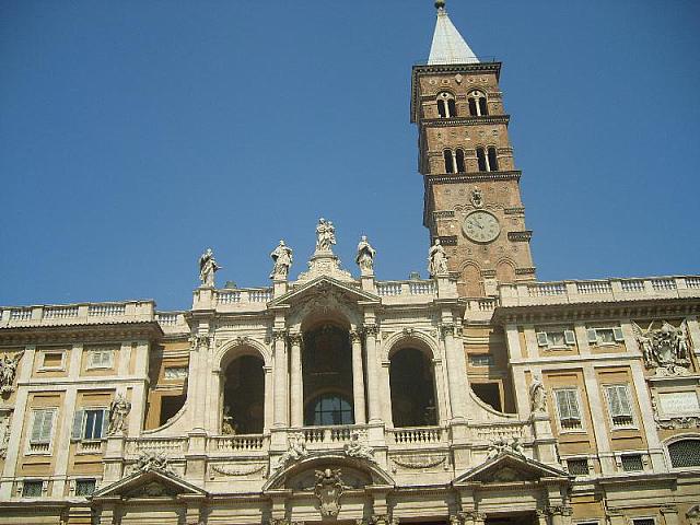 S6000375 800x600