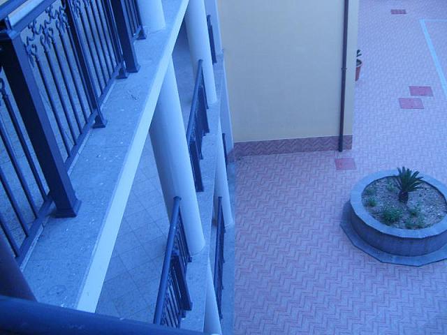 S6000464 800x600