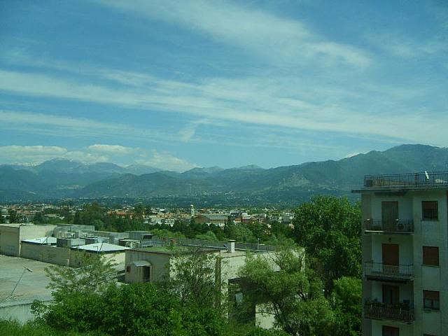 S6001022 800x600