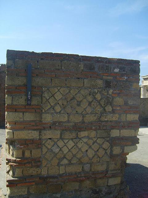 S6000673 800x600