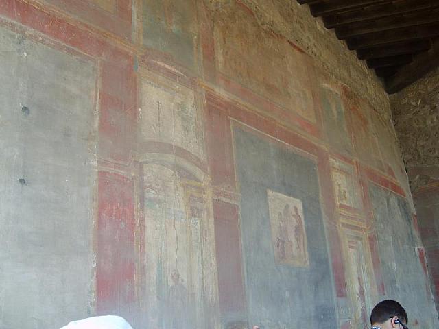 S6000726 800x600