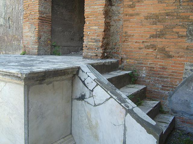 S6000746 800x600