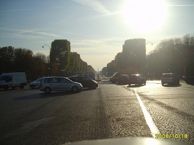 S6000039 800x600