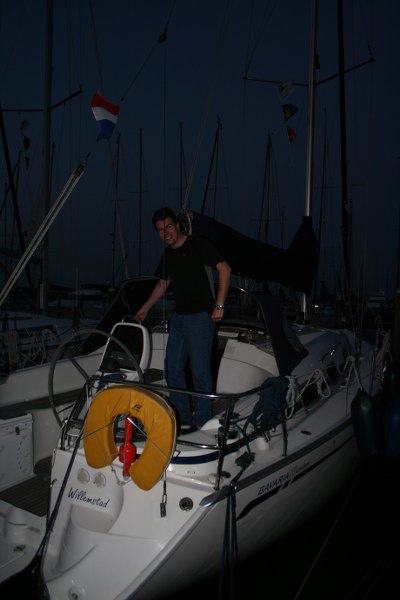20090424 33 400x600
