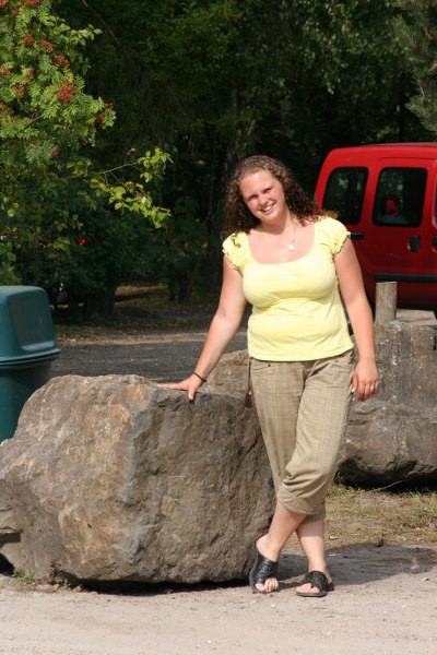 20090627 904 400x600