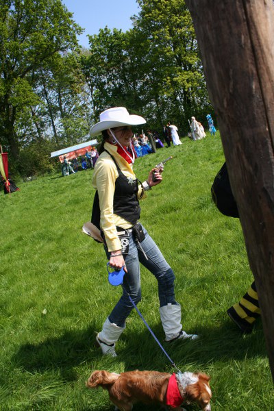 20090425 240 400x600