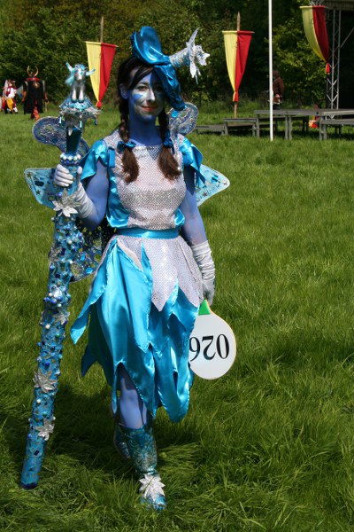 20090425 262 400x600