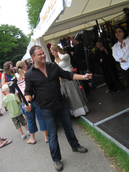 20090802 296 450x600