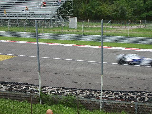 S6000089 800x600