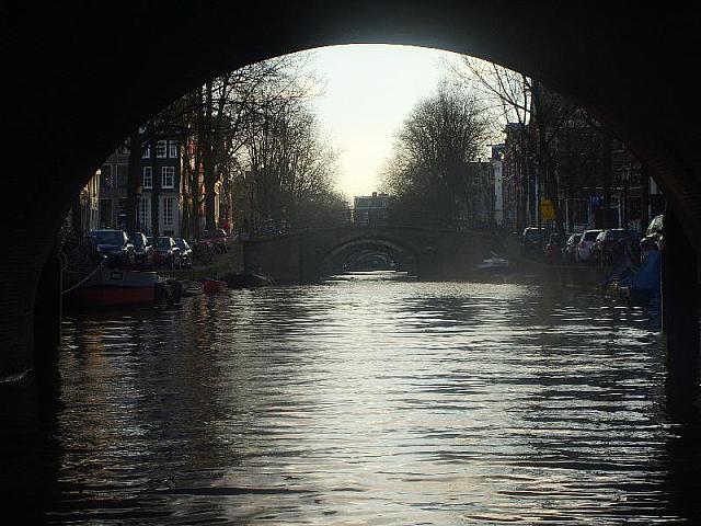 S6000118 800x600