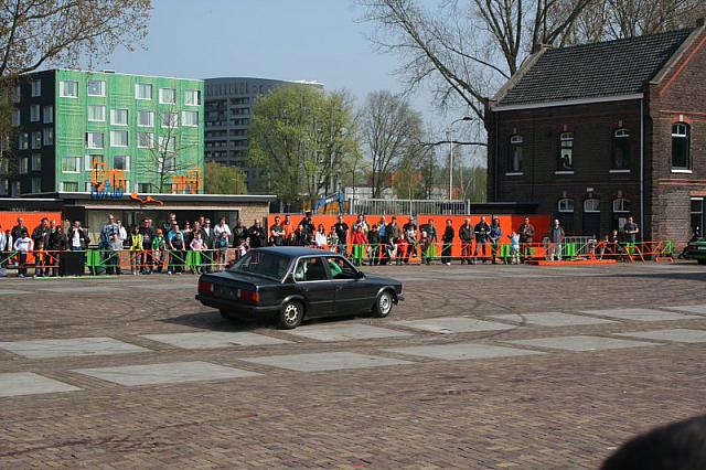 20090413 146 800x533