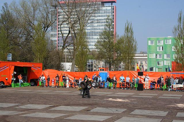 20090413 221 800x533