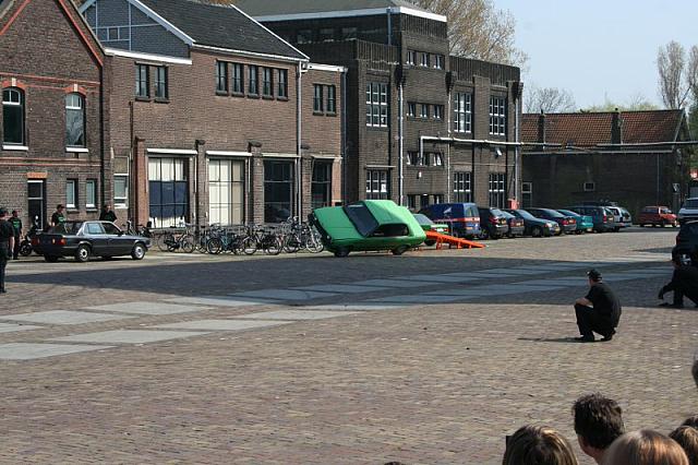 20090413 99 800x533