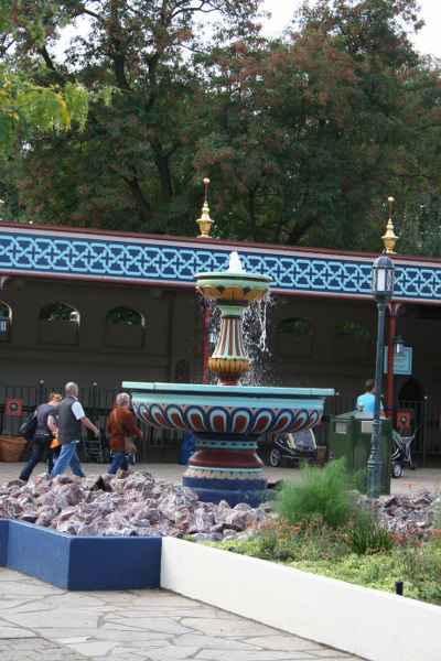 20090908 155 400x600