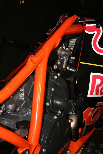 motorbeurs 066 400x600