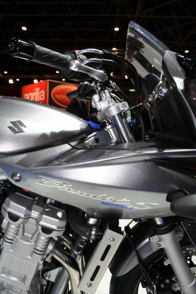 motorbeurs 225 400x600