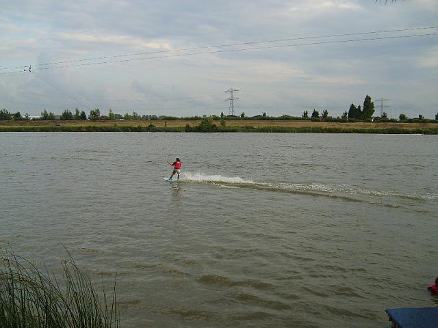 S6000066 800x600
