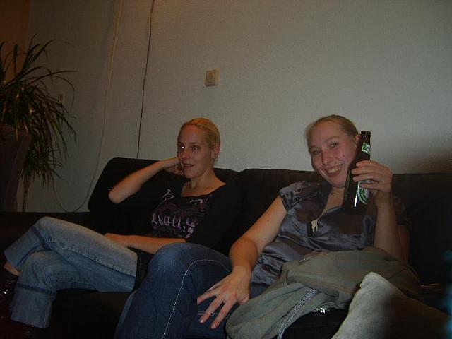 S6000038 800x600