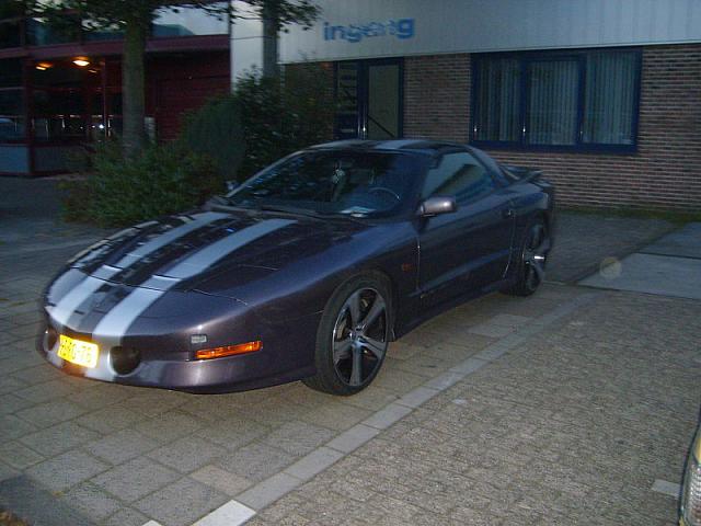 S6000051 800x600