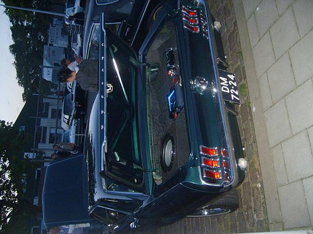S6000053 800x600