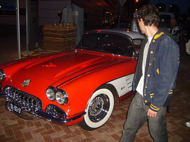 S6000063 800x600